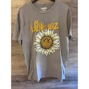 Blink 182 Rock Band Daisy Flower Brown Graphic Concert Shirt Size XL